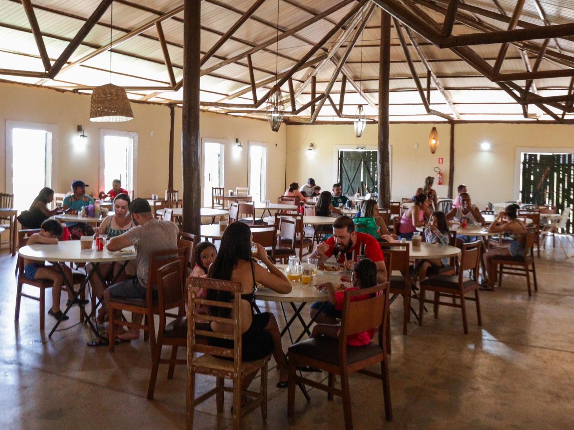 Ranchos 30 Hotel Fazenda Hidrolandia (Goias) Exterior foto