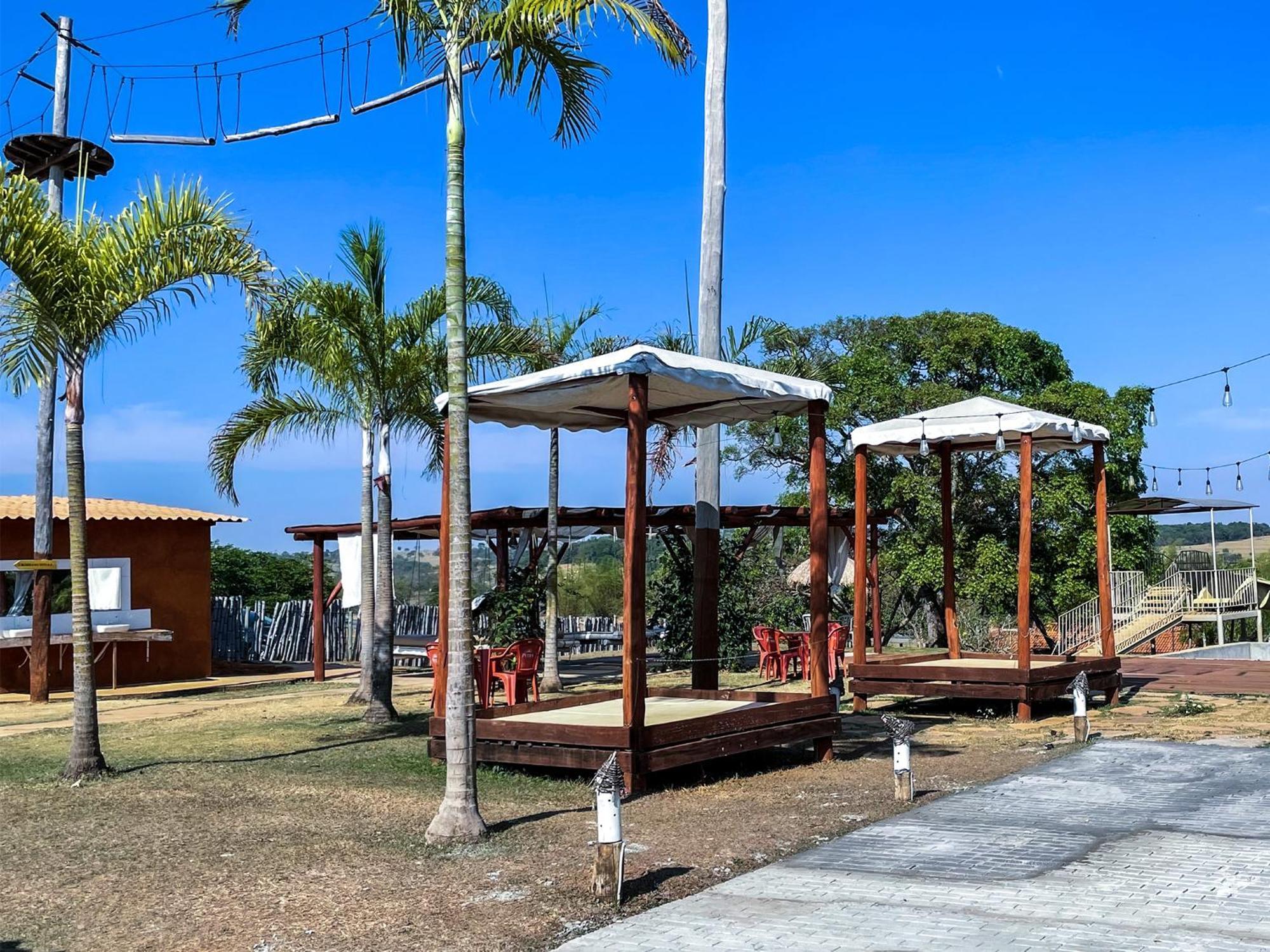 Ranchos 30 Hotel Fazenda Hidrolandia (Goias) Exterior foto