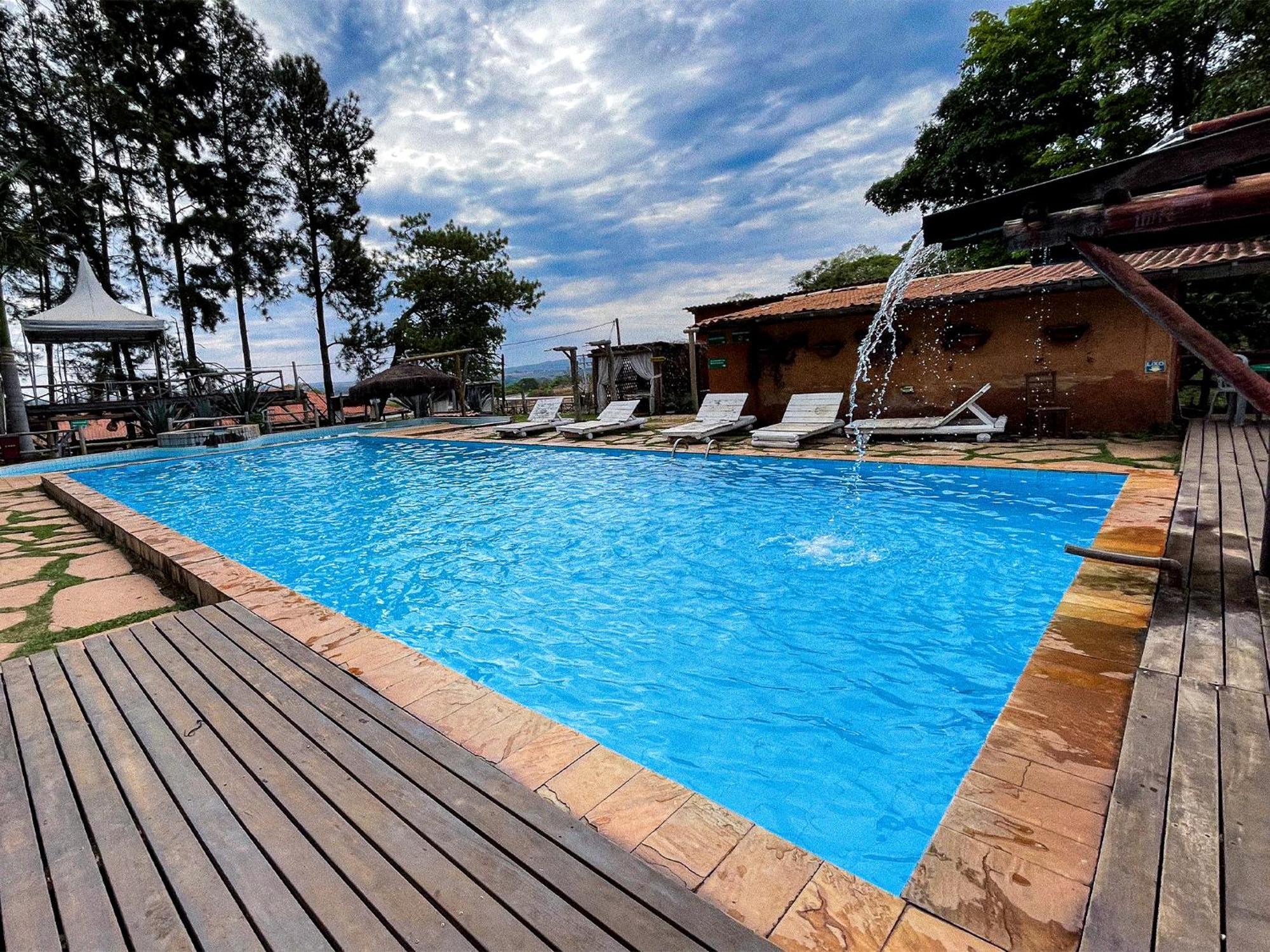Ranchos 30 Hotel Fazenda Hidrolandia (Goias) Exterior foto